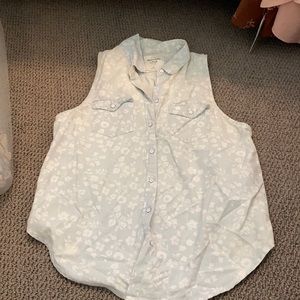Abercrombie blue white flower sleeveless blouse